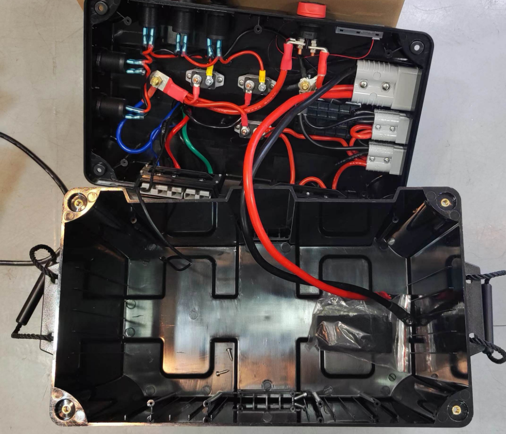 solar battery box